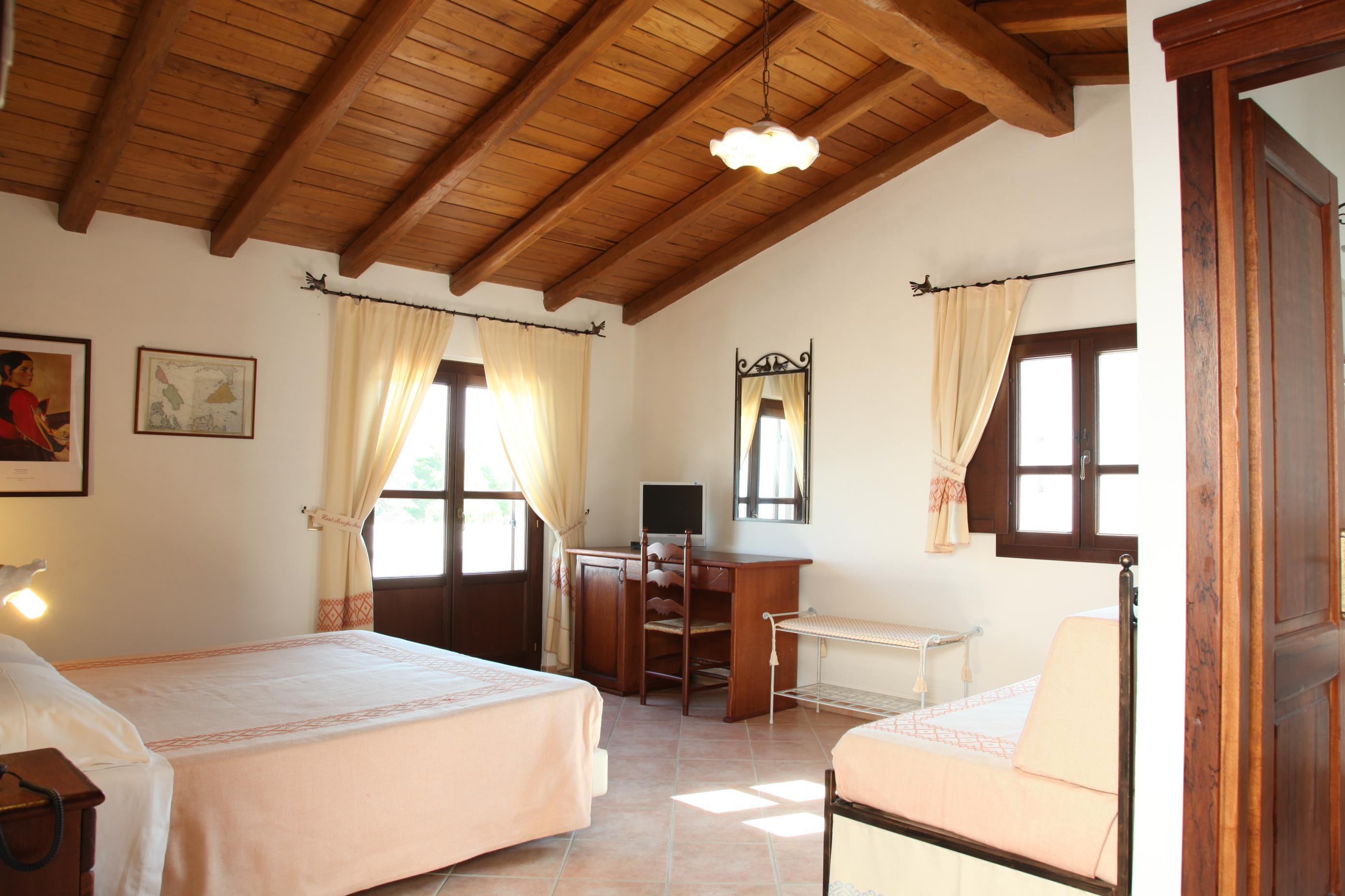 Hotel Resort Nuraghe Arvu Cala Gonone Exterior photo